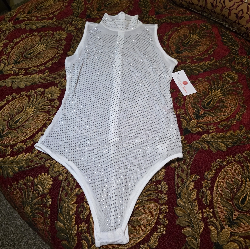 White Rhinestone Embellished Sleeveless Top - Picture 2 of 7